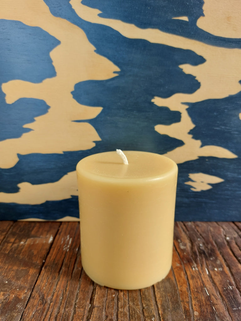 Natural yellow Alberta beeswax cylinder pillars